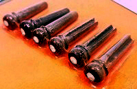 Gibson BG Pin with Dot